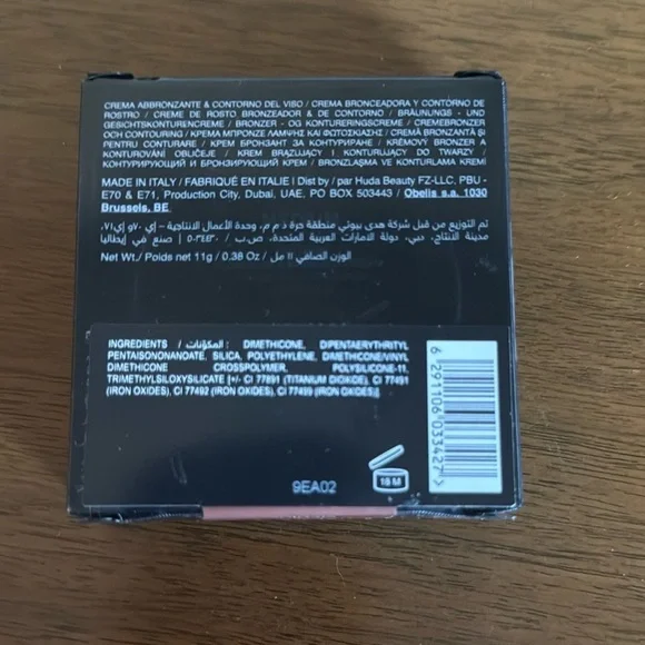 HUDA BEAUTY Tantour Contour & Bronzer Cream - Picture 3 of 4